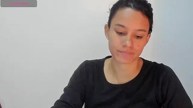 SamanthaWatson online show from March 9, 2025, 2:07 am