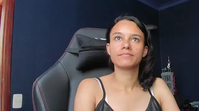 SamanthaWatson online show from March 13, 2025, 4:56 pm