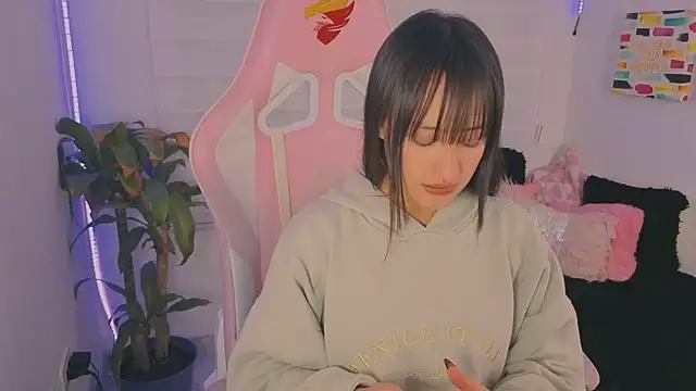 Snapshot of Sara__Ramirez chatting on September 11, 2025, 3:50 am Sara  Ramirez online show from September 11, 2025, 3:50 am