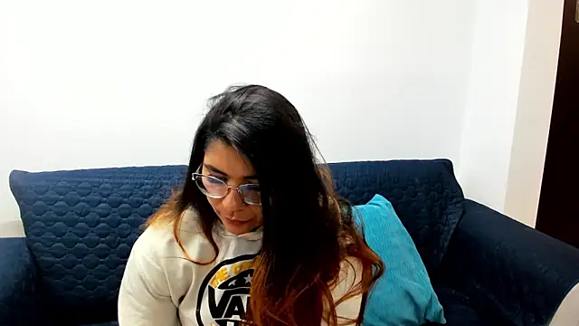 Snapshot of Luna_Dumont chatting on February 16, 2025, 11:38 am Luna Dumont online show from February 16, 2025, 11:38 am