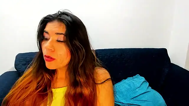 Snapshot of Luna_Dumont chatting on February 16, 2025, 11:59 pm Luna Dumont online show from February 16, 2025, 11:59 pm