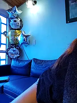 Snapshot of Luna_Dumont chatting on February 25, 2025, 2:11 pm Luna Dumont online show from February 25, 2025, 2:11 pm