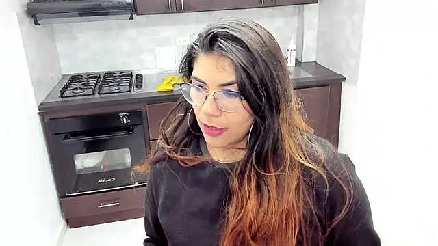 Snapshot of Luna_Dumont chatting on March 11, 2025, 11:12 am Luna Dumont online show from March 11, 2025, 11:12 am