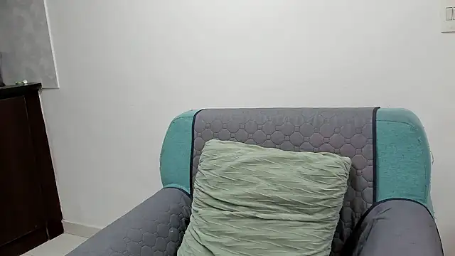 Snapshot of Luna_Dumont chatting on September 14, 2025, 11:09 am Luna Dumont online show from September 14, 2025, 11:09 am