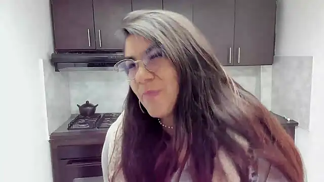 Snapshot of Luna_Dumont chatting on September 16, 2025, 11:11 am Luna Dumont online show from September 16, 2025, 11:11 am