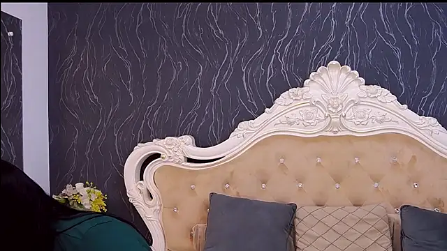 Snapshot of Lauren_Saint chatting on September 22, 2025, 3:03 pm Lauren Saint online show from September 22, 2025, 3:03 pm