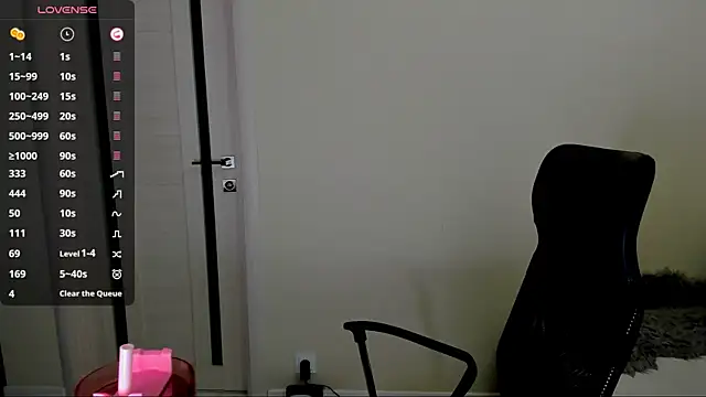 Kimmberr online show from September 22, 2025, 3:08 am