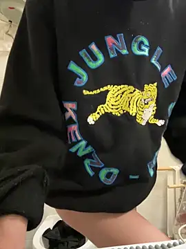 AniGi- online show from February 3, 2025, 8:46 pm