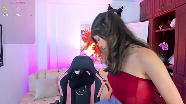 NATAASHA    online show from February 5, 2025, 3:23 am