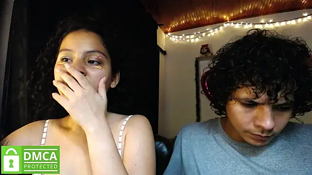 Snapshot of Mr_MrsCurie chatting on December 10, 2024, 12:06 am Mr MrsCurie online show from December 10, 2024, 12:06 am