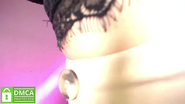 Snapshot of Mr_MrsCurie chatting on January 25, 2025, 9:57 pm Mr MrsCurie online show from January 25, 2025, 9:57 pm