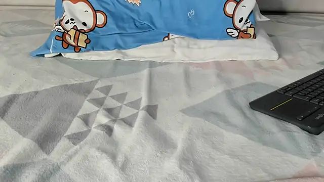 Snapshot of maybelline69 chatting on March 9, 2025, 7:23 am maybelline69 online show from March 9, 2025, 7:23 am