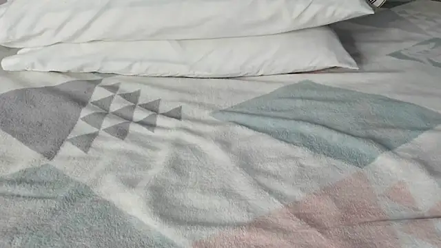 Snapshot of maybelline69 chatting on March 9, 2025, 4:11 pm maybelline69 online show from March 9, 2025, 4:11 pm