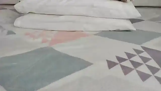 Snapshot of maybelline69 chatting on March 13, 2025, 3:17 pm maybelline69 online show from March 13, 2025, 3:17 pm