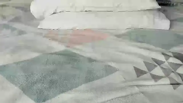 Snapshot of maybelline69 chatting on March 15, 2025, 4:43 pm maybelline69 online show from March 15, 2025, 4:43 pm