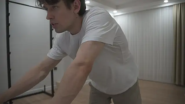 Snapshot of tommyjoyer chatting on November 8, 2025, 12:05 pm tommyjoyer online show from November 8, 2025, 12:05 pm