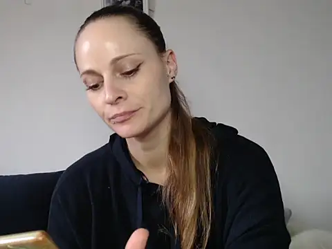 naikah714 online show from December 10, 2024, 12:49 pm