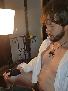 Snapshot of just_maxii chatting on October 29, 2025, 11:39 pm just maxii online show from October 29, 2025, 11:39 pm