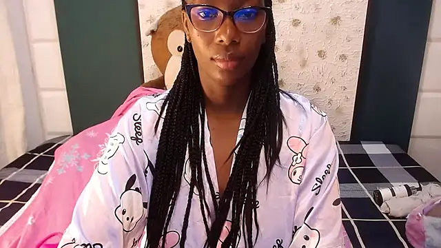 Snapshot of Sara_Marks chatting on December 5, 2025, 11:19 am Sara Marks online show from December 5, 2025, 11:19 am