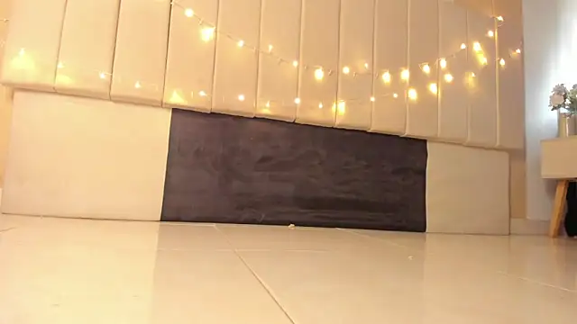 Snapshot of _frida1 chatting on January 4, 2025, 7:13 pm frida1 online show from January 4, 2025, 7:13 pm