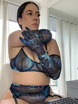 ImAlicee online show from December 29, 2024, 5:33 pm