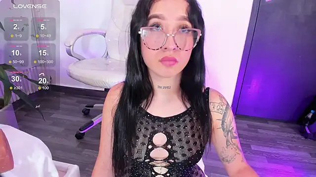 EriKlein online show from September 13, 2025, 10:42 pm