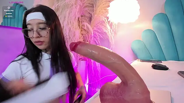 EriKlein online show from November 20, 2025, 10:53 pm