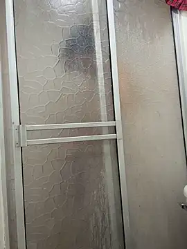 SheraHadee online show from October 4, 2025, 3:32 pm