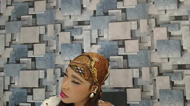 angel dthroatt online show from December 3, 2025, 12:03 pm