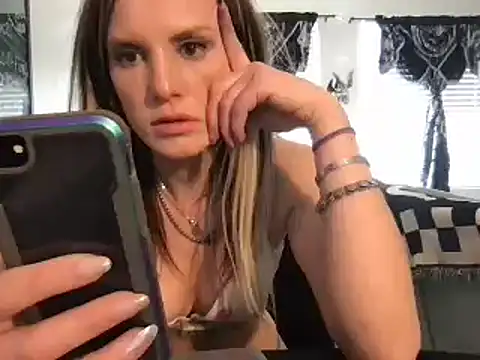 Snapshot of kittycatkendra chatting on March 6, 2025, 8:48 pm kittycatkendra online show from March 6, 2025, 8:48 pm