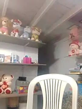 VivienAndClark online show from October 28, 2025, 9:39 pm