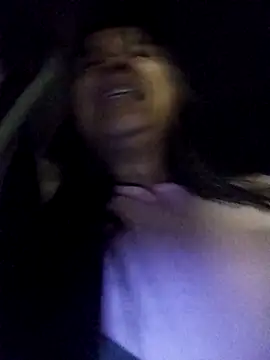 VivienAndClark online show from November 13, 2025, 1:04 am