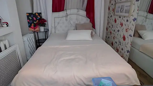 AmiHotGranny online show from January 12, 2025, 12:55 pm