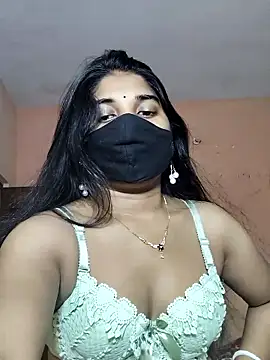 Snapshot of Luv_Adite20 chatting on October 8, 2025, 6:33 am Luv Adite20 online show from October 8, 2025, 6:33 am