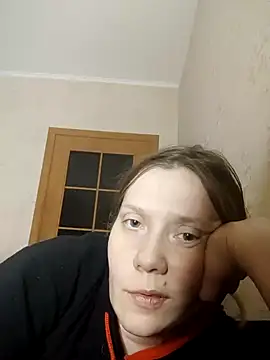 Snapshot of LeraSweet chatting on February 19, 2025, 8:20 pm LeraSweet online show from February 19, 2025, 8:20 pm