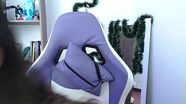 BlairVicent online show from December 18, 2024, 3:22 pm