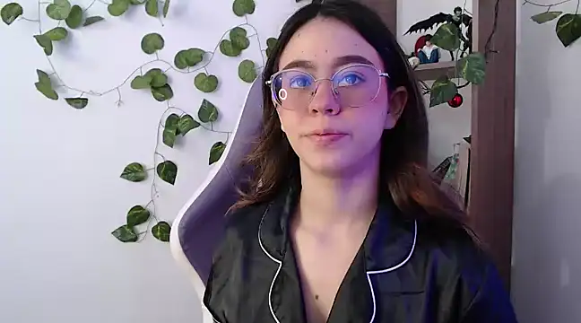 BlairVicent online show from March 18, 2025, 12:14 pm