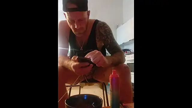 eltoulou online show from January 12, 2025, 7:53 am