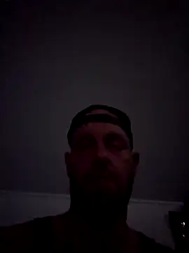 eltoulou online show from February 19, 2025, 11:36 pm