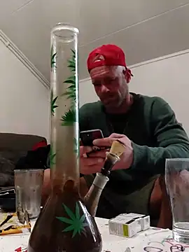 eltoulou online show from March 11, 2025, 3:45 pm