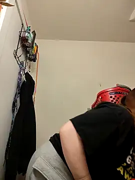 BeckiTooSweet online show from February 14, 2025, 12:47 pm