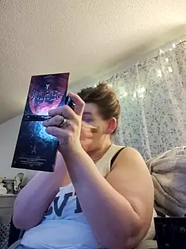 BeckiTooSweet online show from February 25, 2025, 10:47 am