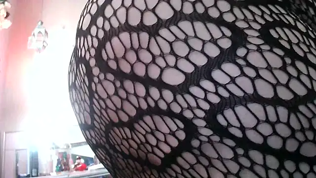 BeckiTooSweet online show from March 1, 2025, 5:05 pm