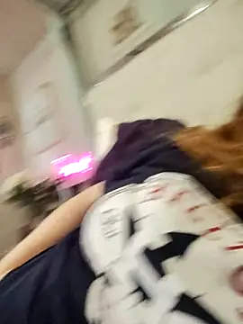 BeckiTooSweet online show from March 9, 2025, 8:31 pm