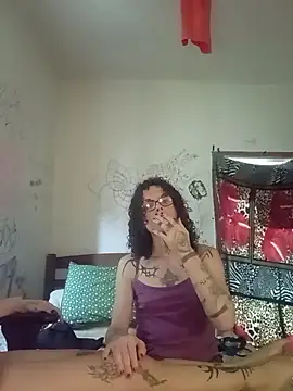 Snapshot of SuccubusTatuada chatting on October 26, 2025, 5:30 pm SuccubusTatuada online show from October 26, 2025, 5:30 pm