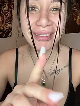 Snapshot of deliaroyal chatting on February 22, 2025, 9:45 am deliaroyal online show from February 22, 2025, 9:45 am