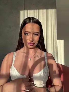 Snapshot of deliaroyal chatting on March 21, 2025, 3:46 pm deliaroyal online show from March 21, 2025, 3:46 pm