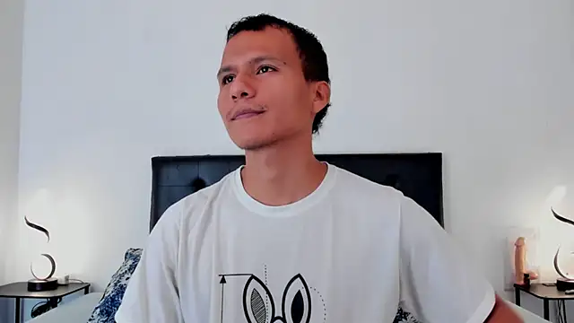 Snapshot of jaylen_and_duke chatting on January 27, 2025, 11:11 am jaylen and duke online show from January 27, 2025, 11:11 am