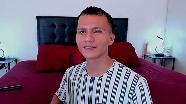 Snapshot of jaylen_and_duke chatting on February 5, 2025, 11:12 am jaylen and duke online show from February 5, 2025, 11:12 am