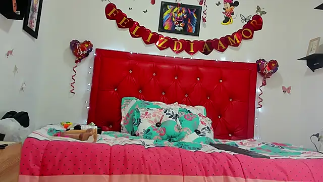 Snapshot of natasha_jurado chatting on February 9, 2025, 2:06 am natasha jurado online show from February 9, 2025, 2:06 am